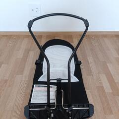 【決まりました!!】SmartAngel　ベビーバウンサー　バウンサー　黒　折りたたみ　２台ありますので双子ちゃんにもぜひ✨️の画像