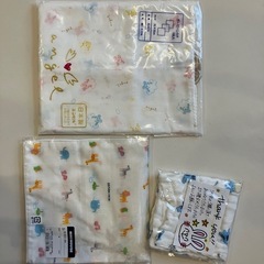 50-60新生児衣類15枚＋αの画像