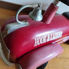 HOOK&LADDER 消防車　アルタバーグの画像
