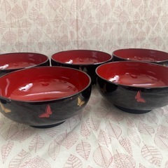 山中塗　一器多菜　どんぶり腕　5個セット　未使用品　蝶々柄　黒　塗物17.5cmの画像