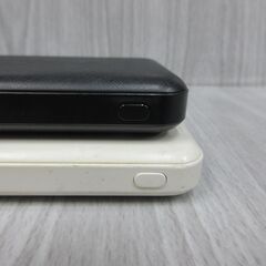 ( M-787 )モバイルバッテリー ECore P200 10000mAh ２個セット ブラック ホワイト USB Type-B PSEマーク認証 ブラック 黒 ホワイト 白 中古 動作確認済みの画像