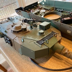 陸上自衛隊90式戦車をつくる台座と背景ケース以外の画像