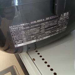 ★リユースのサカイつくば店★TK6223 ZOJIRUSHI 炊飯器 NL-BE05 22年製 動作確認／クリーニング済み 【リユースのサカイつくば店】の画像