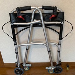 高齢者用歩行器の画像
