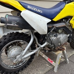 スズキ DZ-R 50の画像