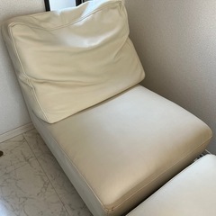 テーブル　ソファ　ベッド　まとめて引き取ってくださいの画像