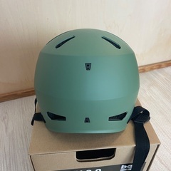 bern ヘルメットの画像