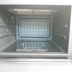 3か月間保証☆配達有り！11000円(税込）アイリスオーヤマ オーブンレンジ 庫内フラット 角皿付 2020年製 ブラックの画像