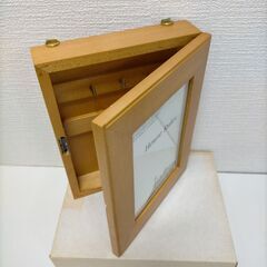 木製 キーボックス キーケース フォトフレーム付き 壁掛け　·アンティーク, ナチュラル, カントリー風　キーボックス　250820-11Yの画像