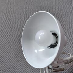 クランプ式 電球 Lepro アームライトの画像