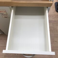 ★リユースのサカイ春日部店★KJ11348  米びつ付レンジ台  H122×W60×D48 クリーニング済みの画像