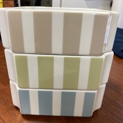 器　3色セット　お重型　陶器の画像