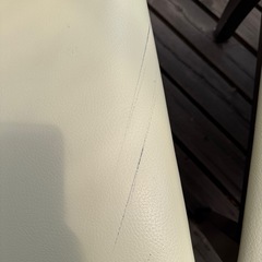 ダイニングテーブルセット（椅子2脚付き）の画像