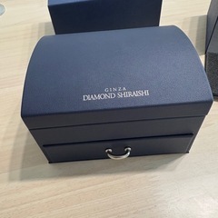 GINZA DIAMOND SHIRAISHI アクセサリーケース ネイビーの画像