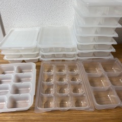 離乳食保存容器16セット
の画像