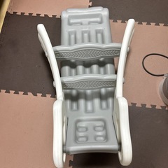 子供用滑り台の画像