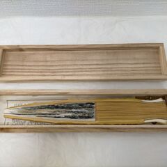 中国山水画　扇子（飾り扇）特大　風景画　床の間飾り　250820-12Tの画像
