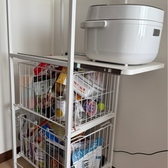キッチンラック※炊飯器や食品は付きません。
の画像