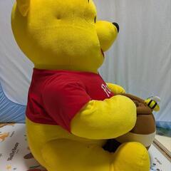 プーさん　ぬいぐるみ　特大サイズの画像