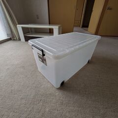 天馬 INLOCK クリア 収納ケース 350M キャスター•蓋付き W390 D74 H35 中古品の画像