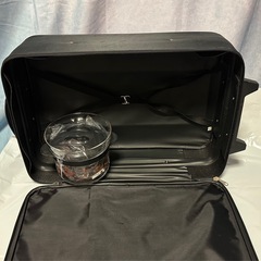 【お譲り先募集中】黒キャリーバッグ、夏目友人帳くじ景品、ディズニーランドカチューシャ2点セットの画像