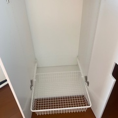 IKEAワードローブの画像
