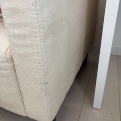 2人掛けソファ　アイボリーの画像