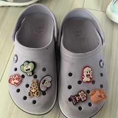 Crocs サンダルJ4 22cmの画像