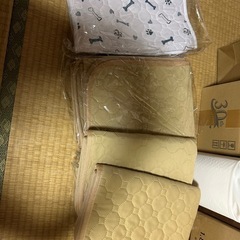 洗えるペットシーツ 12枚セット　犬 ペットシート 猫 トイレマット おしっこマット 防水 防水マット 防水シートの画像