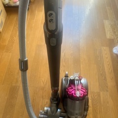 Dyson ダイソン　掃除機 DC26の画像