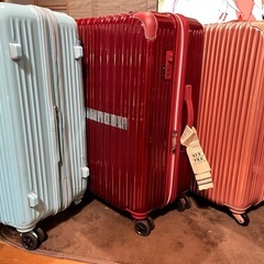 大型　
スーツケース の画像