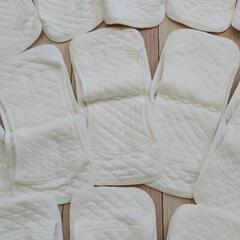 全て新品！定価5万！オーガニックコットン成形オムツ29点の画像
