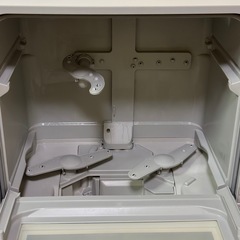 美品　Panasonic 電気食器洗い乾燥機 NP-TH1-W 2018年製の画像