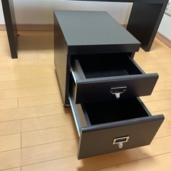 机椅子引き出しセットの画像