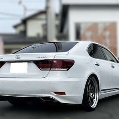 レクサス LS460 Fスポーツ　走行距離11.2万キロ　総額145万円　自社ローン　信用回復ローンの画像