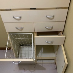 収納タンス  洗面所に置いてタオルなどを収納してました♡の画像