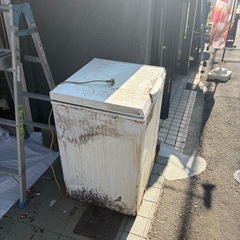 冷蔵庫と冷凍庫の画像
