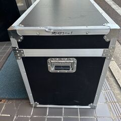 大型ジュラルミンケースの画像