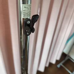 ブティックハンガーの画像