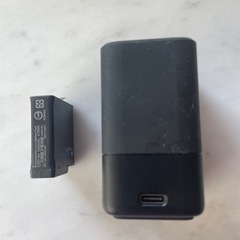 GoPro 5-8 デュアルチャージャー＋バッテリーの画像