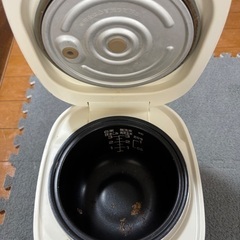 炊飯器の画像