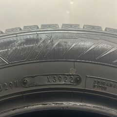GOODYEAR ICENAVI8 195/65R15 15インチ スタッドレス 4本 22年製 バリ溝 ウィッシュ カルディナ プリウス ノア セレナ等　(KTJ569)クレジットカード QRコード決済可能の画像
