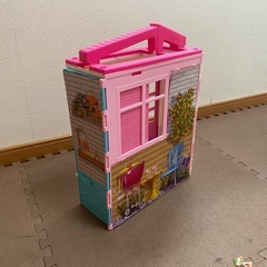バービー 人形とハウスの画像
