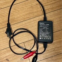 GS YUASA YT4B-BS ＆充電器 原付 スクーター 50ccの画像
