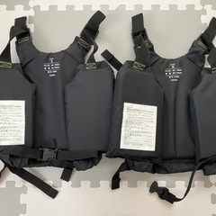 ライフジャケット2着　sサイズ　の画像