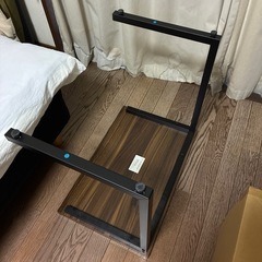 ワイドサイドテーブル ウォールナットの画像