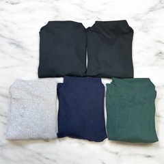 UNIQLO Sサイズ　ソフトニットフリースハイネックT ブラックの画像