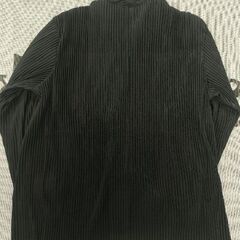 HOMME PLISSÉ ISSEY MIYAKE BASICS ジャケットの画像