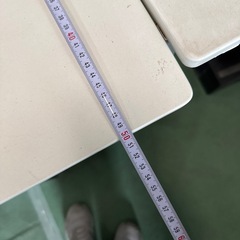 　椅子2  テーブルセットの画像