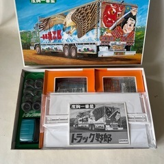 バンダイ ビッグトラック 1/20 ディスプレイモデル トラック野郎 シリーズ No.14 度胸一番星 プラモデル 当時物 使用未組立自宅保管品 の画像